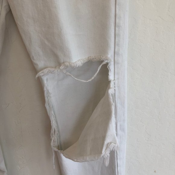 Carmar White Distressed Jeans - Picture 5 of 15